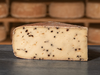 Raclette au poivre sauvage de Madagascar | Mons
